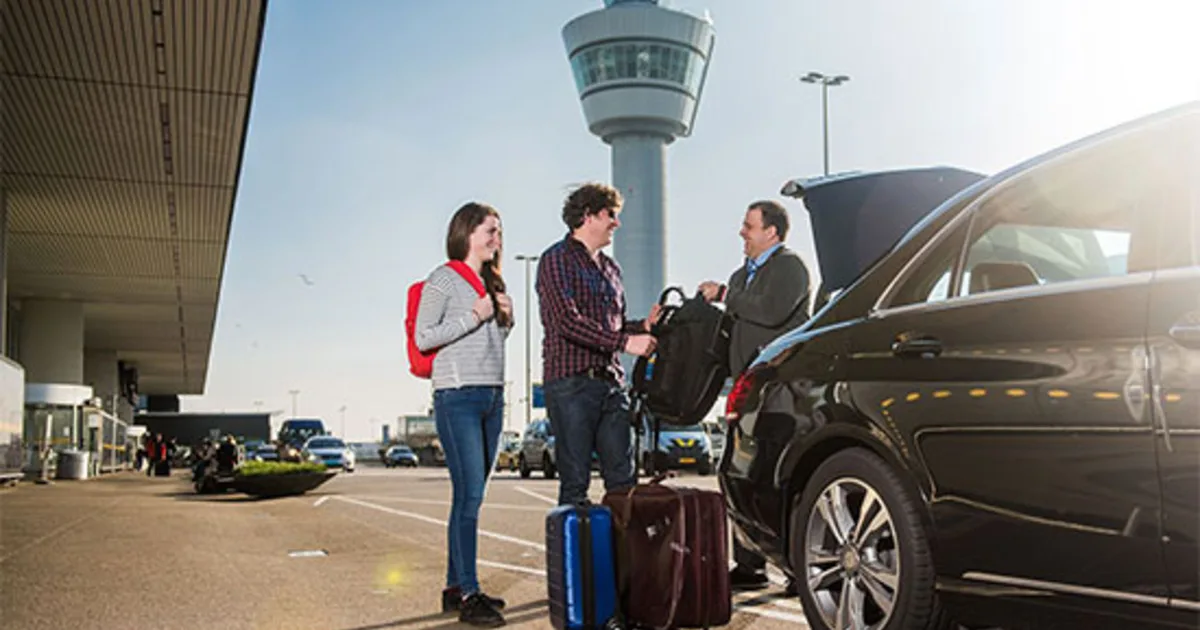 Liverpool John Lennon Airport private hire transfer